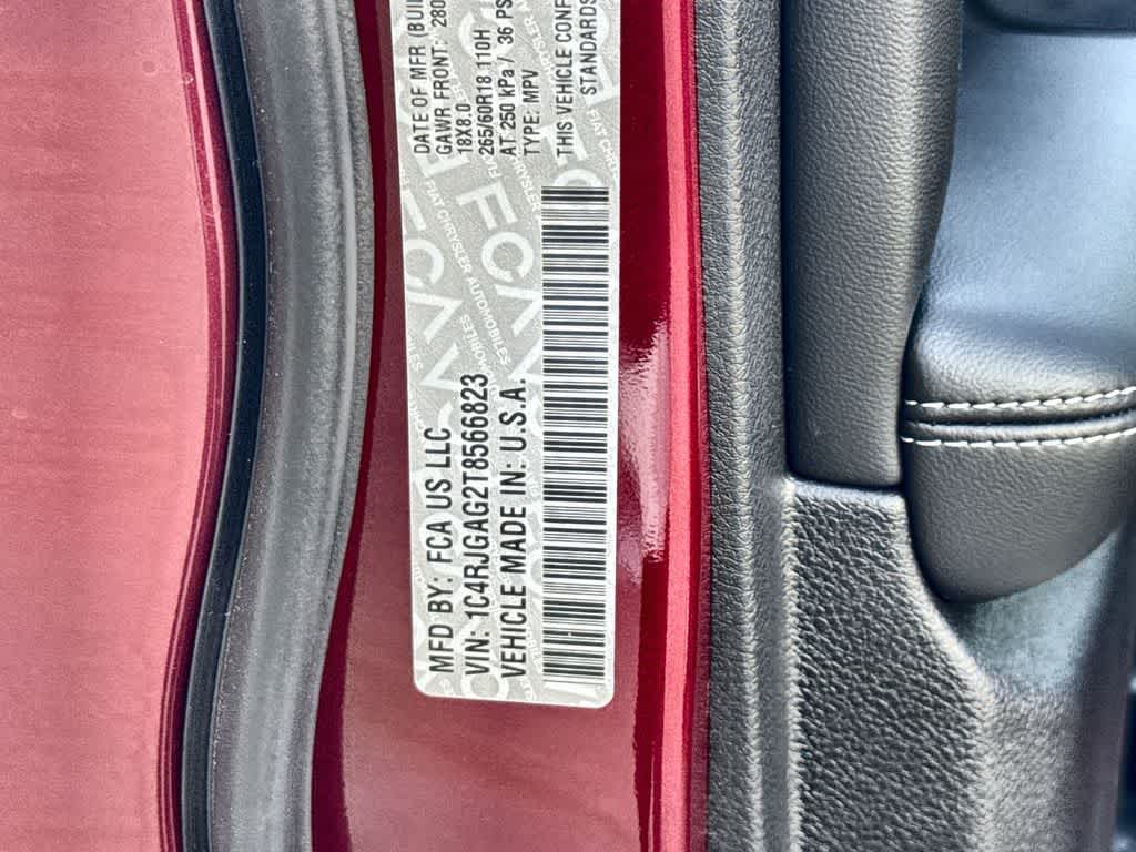 Thumbnail: 2026 Jeep Grand Cherokee - 25