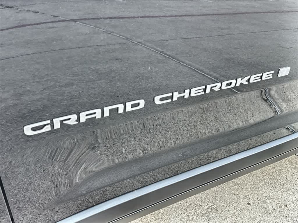 Thumbnail: 2025 Jeep Grand Cherokee L - 7