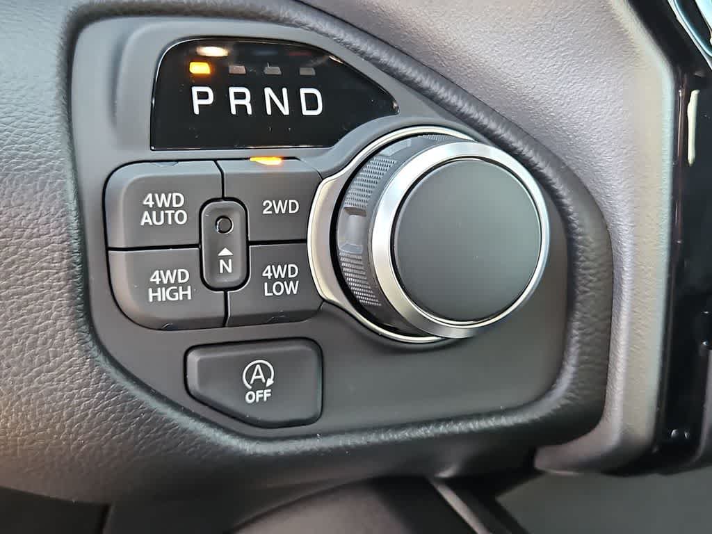 Thumbnail: 2026 RAM 1500 - 33