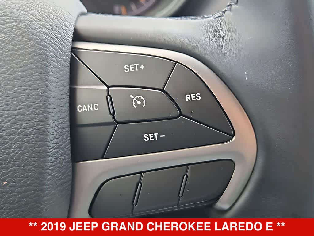 Thumbnail: 2019 Jeep Grand Cherokee - 25