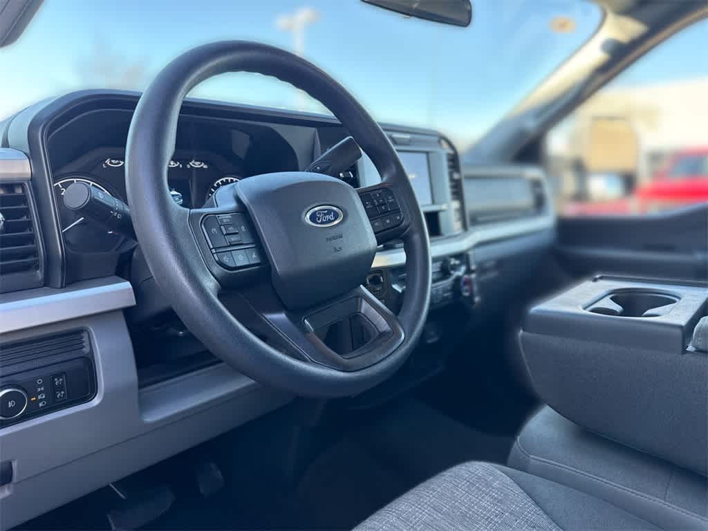 Thumbnail: 2025 Ford F-250 - 2