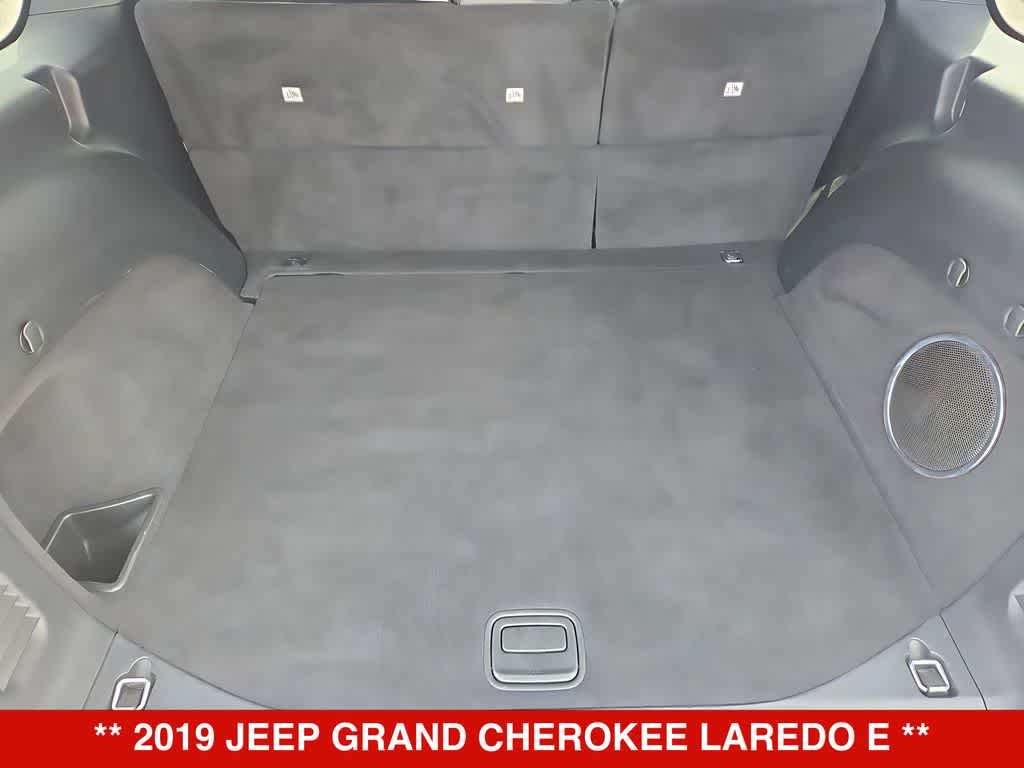 Thumbnail: 2019 Jeep Grand Cherokee - 34