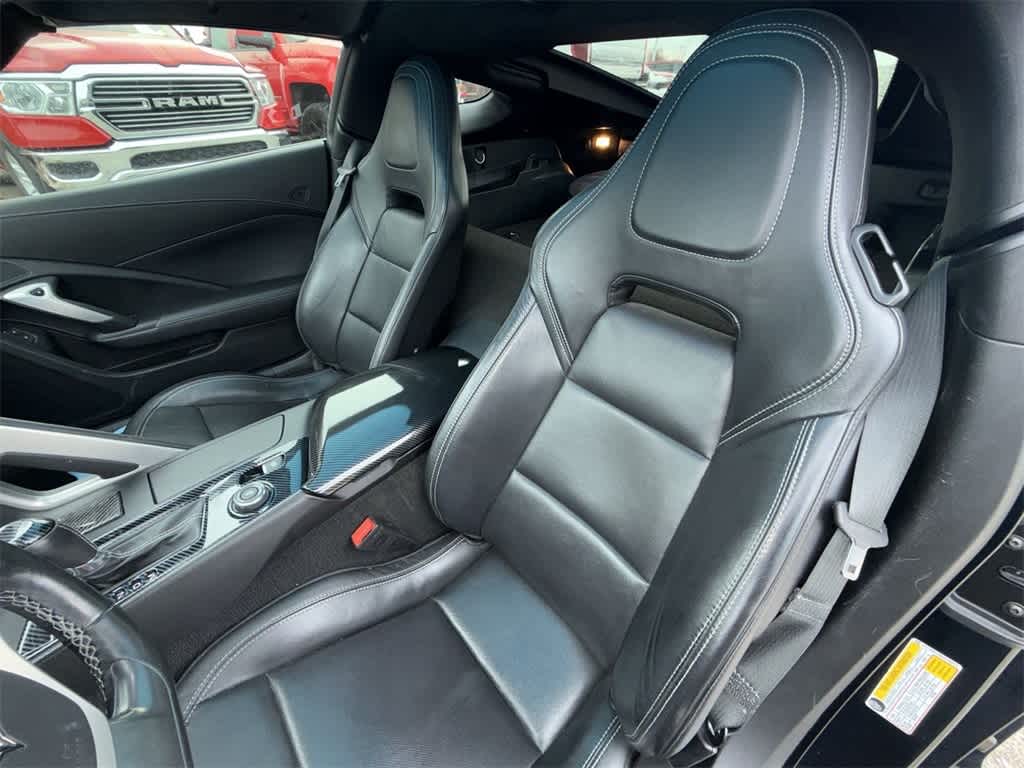 Thumbnail: 2019 Chevrolet Corvette - 14