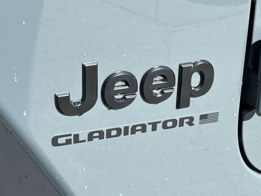 Thumbnail: 2026 Jeep Gladiator - 8