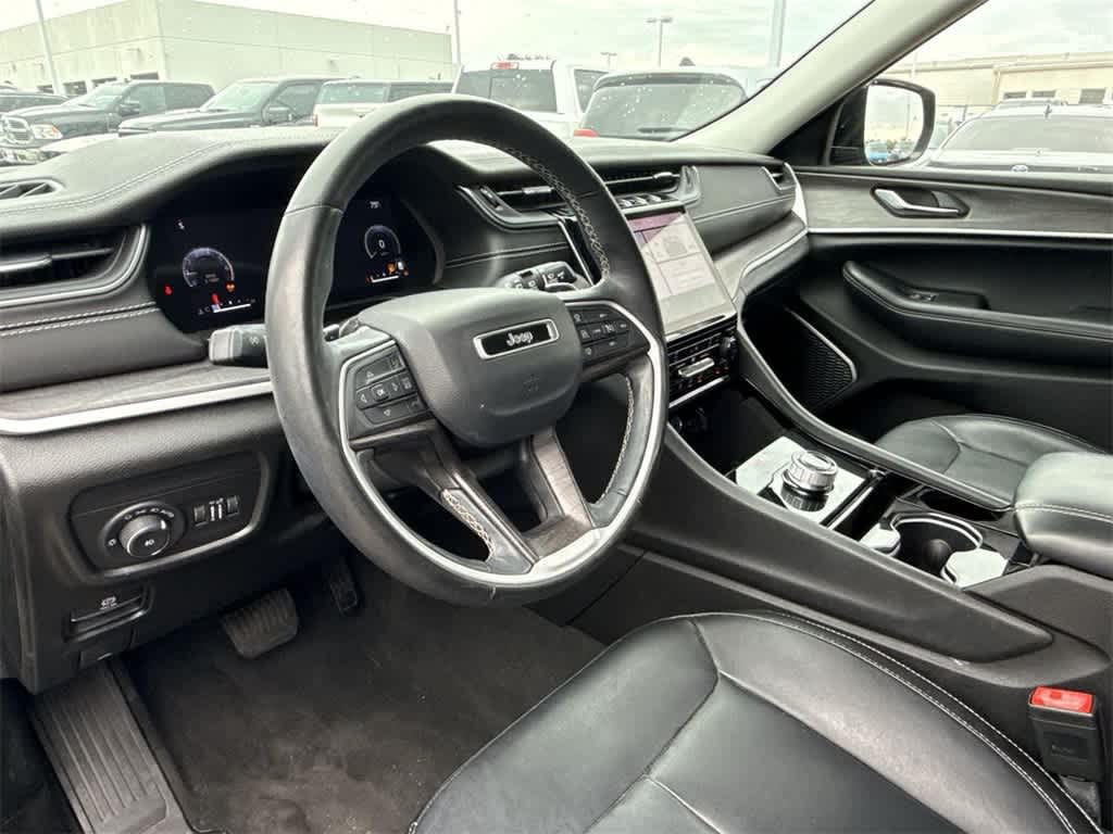 Thumbnail: 2022 Jeep Grand Cherokee L - 2