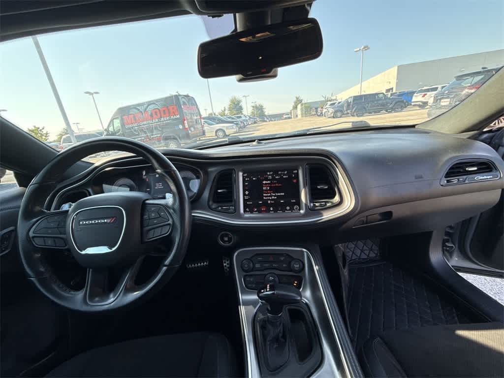 Thumbnail: 2021 Dodge Challenger - 14
