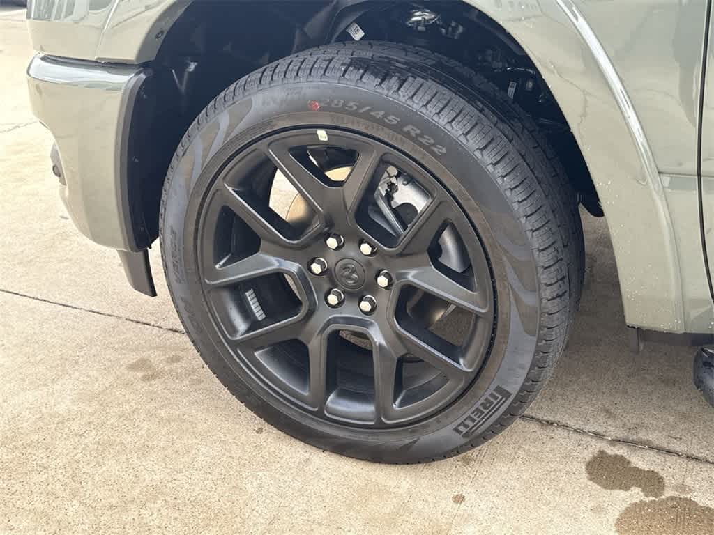 Thumbnail: 2026 RAM 1500 - 8