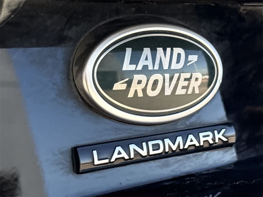 Thumbnail: 2020 Land Rover Discovery - 8