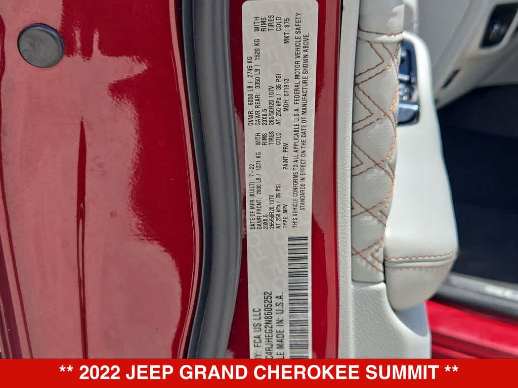 Thumbnail: 2022 Jeep Grand Cherokee - 36