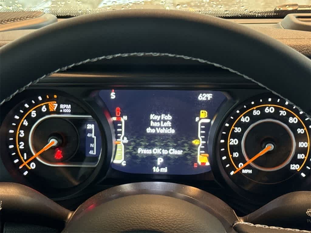 Thumbnail: 2025 Jeep Gladiator - 19