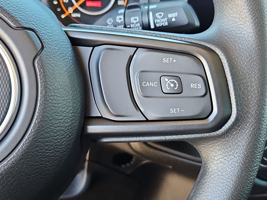 Thumbnail: 2026 Jeep Wrangler - 25