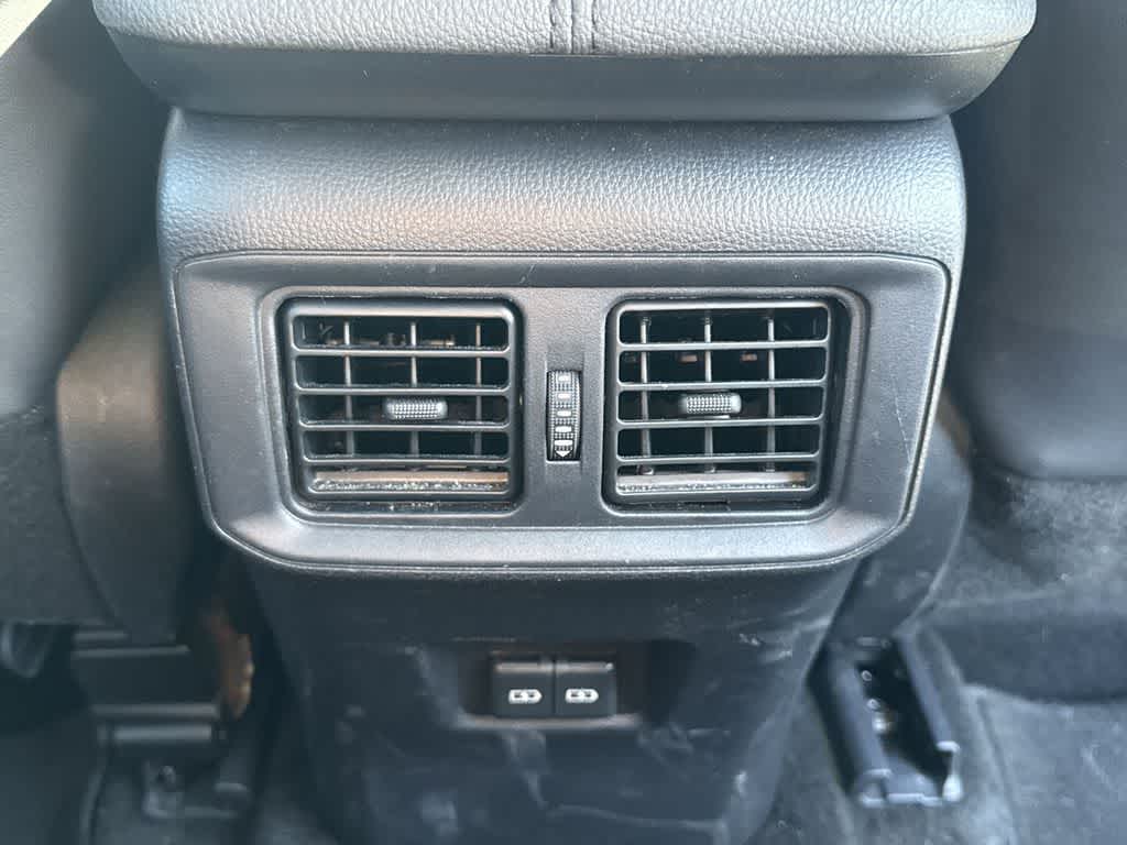 Thumbnail: 2024 Toyota RAV4 - 21