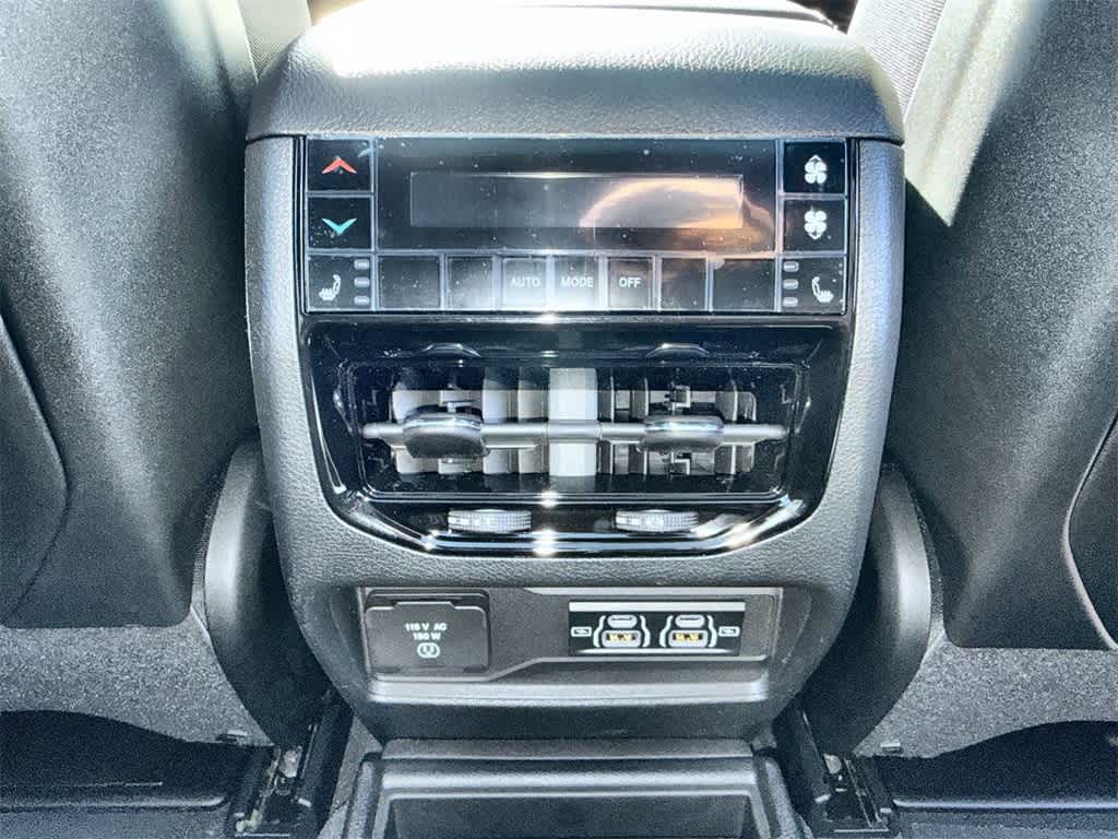 Thumbnail: 2025 Jeep Grand Cherokee L - 22