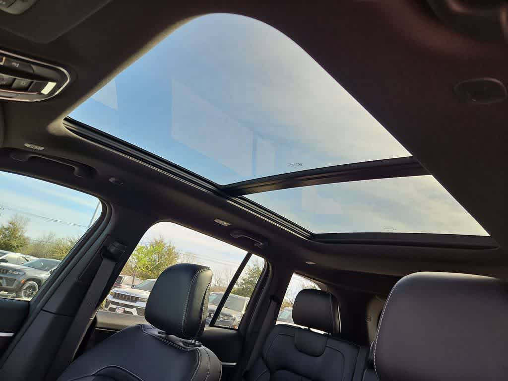 Thumbnail: 2026 Jeep Grand Cherokee - 19