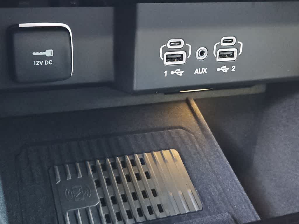 Thumbnail: 2026 Jeep Grand Wagoneer - 33