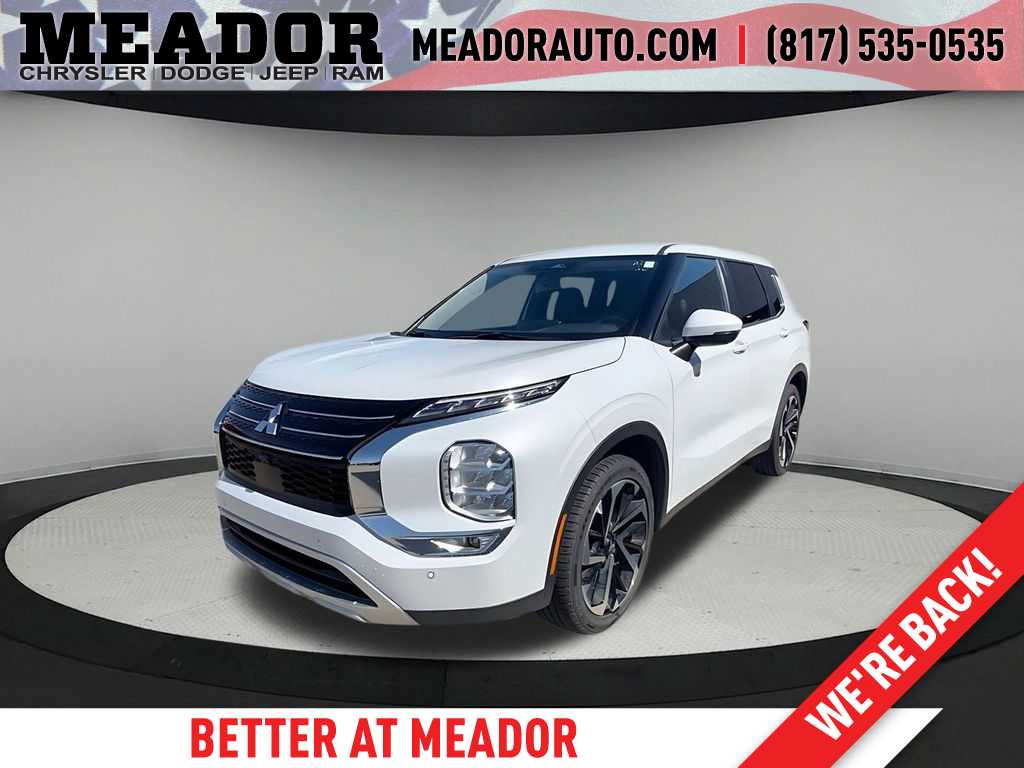 2024 Mitsubishi Outlander SE 2WD's photo