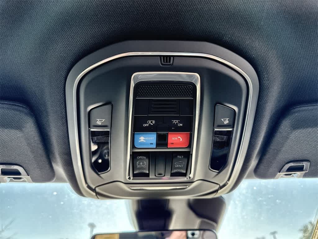 Thumbnail: 2025 Jeep Grand Cherokee - 20