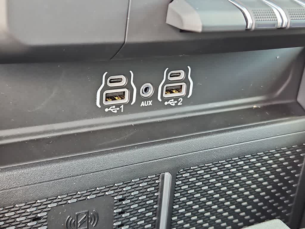 Thumbnail: 2026 RAM 1500 - 32