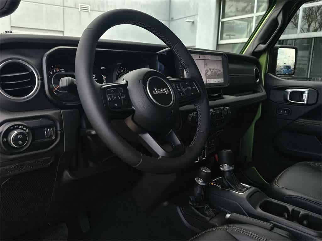 Thumbnail: 2025 Jeep Gladiator - 2