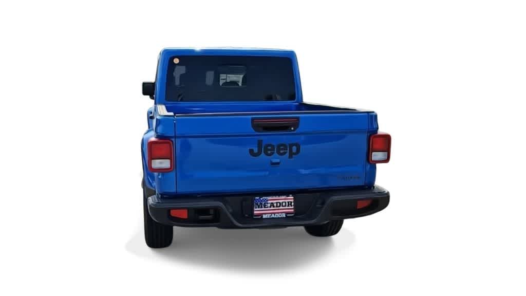 Thumbnail: 2026 Jeep Gladiator - 7