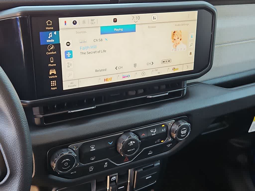 Thumbnail: 2026 Jeep Wrangler - 29