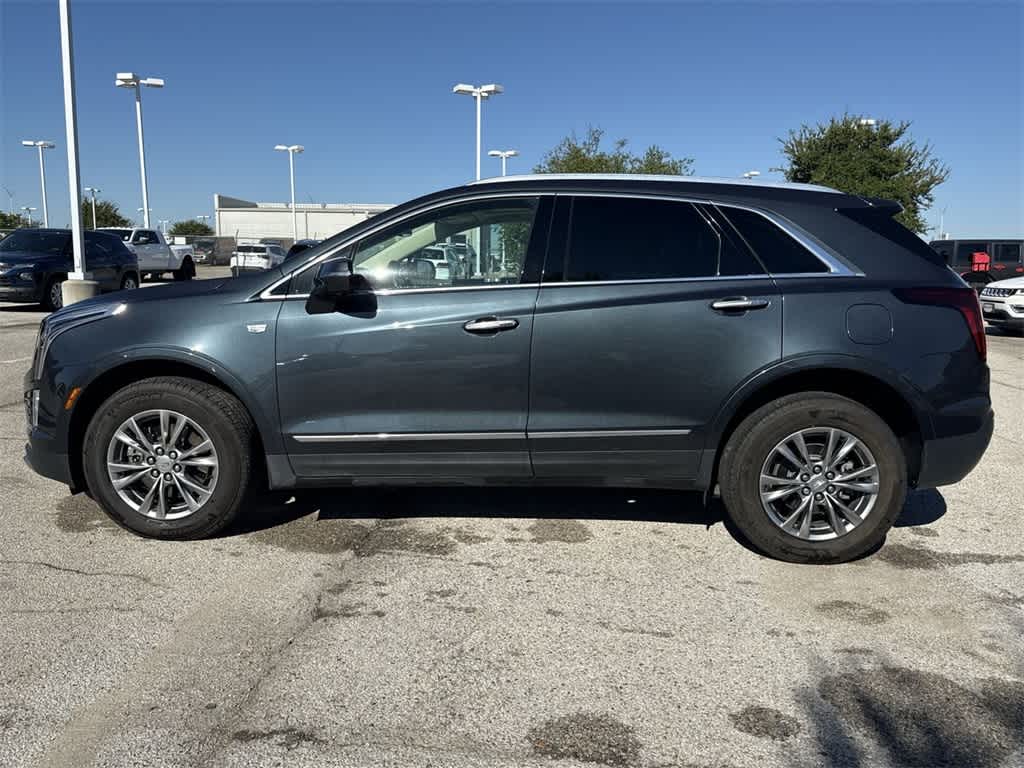 2021 Cadillac XT5 Premium Luxury photo 3