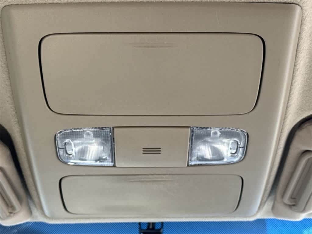 Thumbnail: 2013 Toyota Tacoma - 19