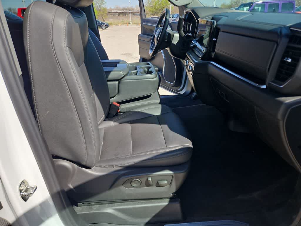 Thumbnail: 2024 GMC Sierra 1500 - 22