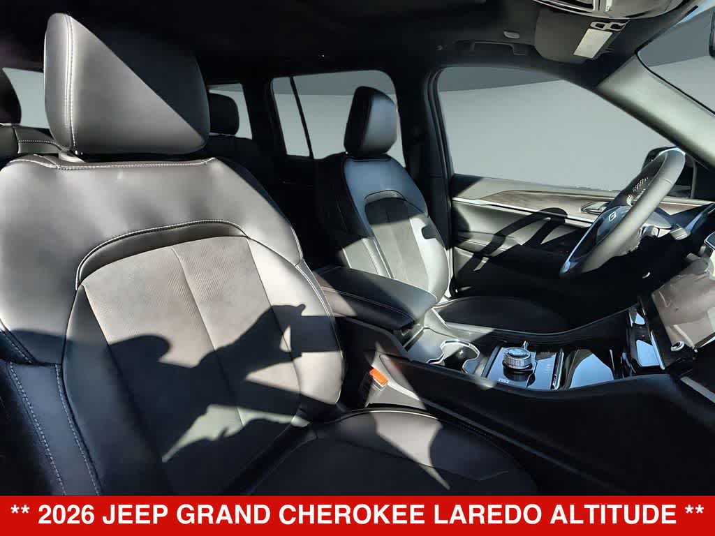 Thumbnail: 2026 Jeep Grand Cherokee - 14