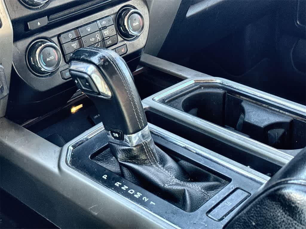 Thumbnail: 2015 Ford F-150 - 18