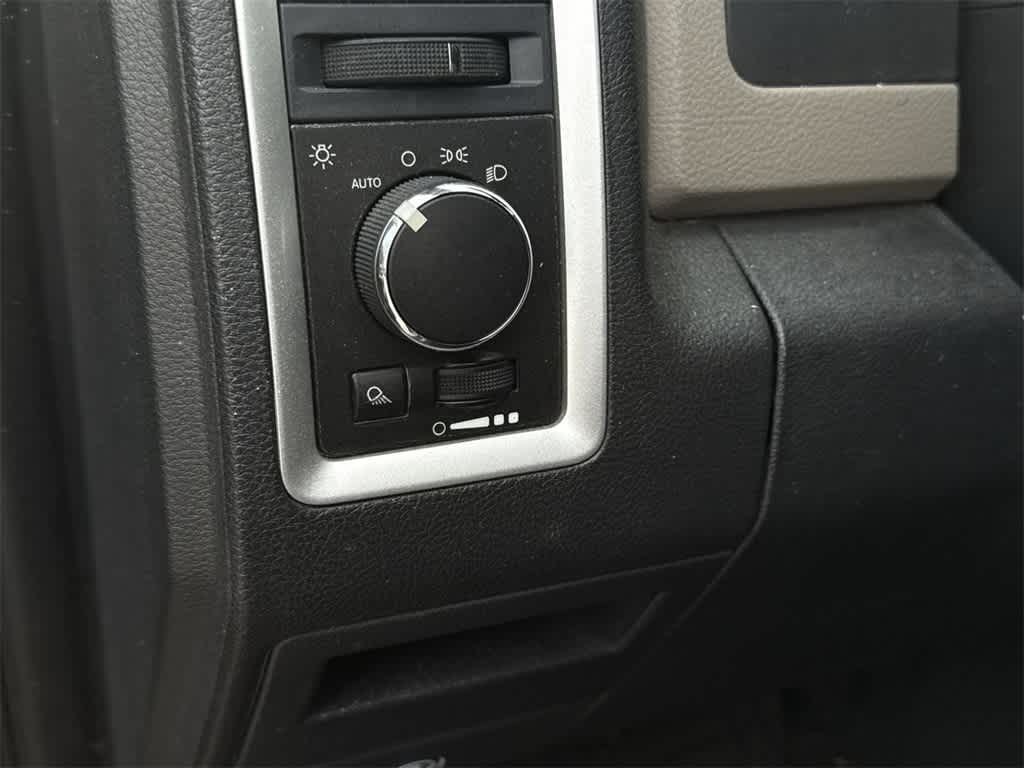 Thumbnail: 2011 RAM 1500 - 18
