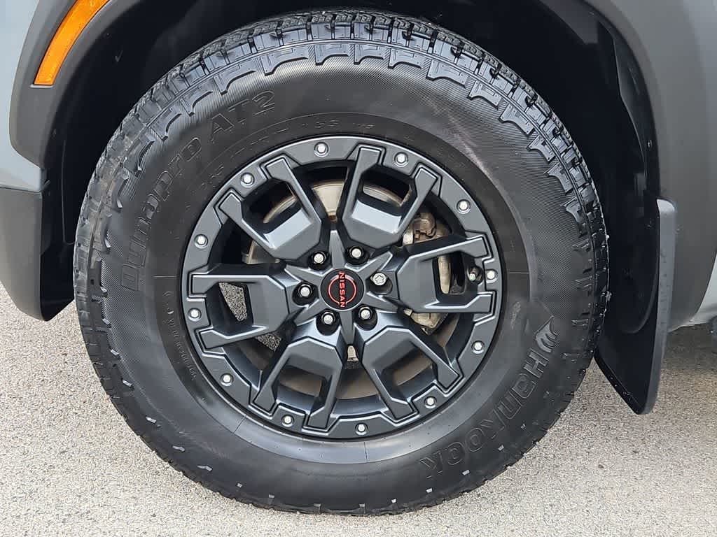 Thumbnail: 2023 Nissan Frontier - 14