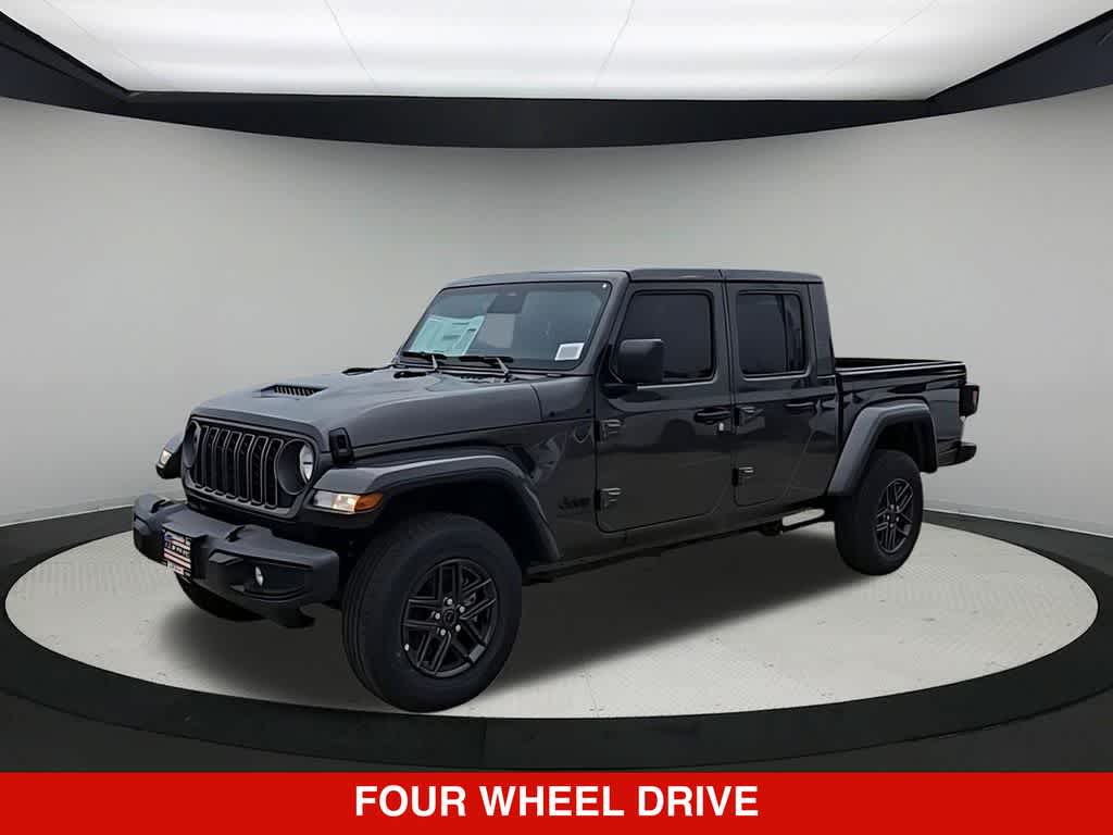 Thumbnail: 2026 Jeep Gladiator - 4