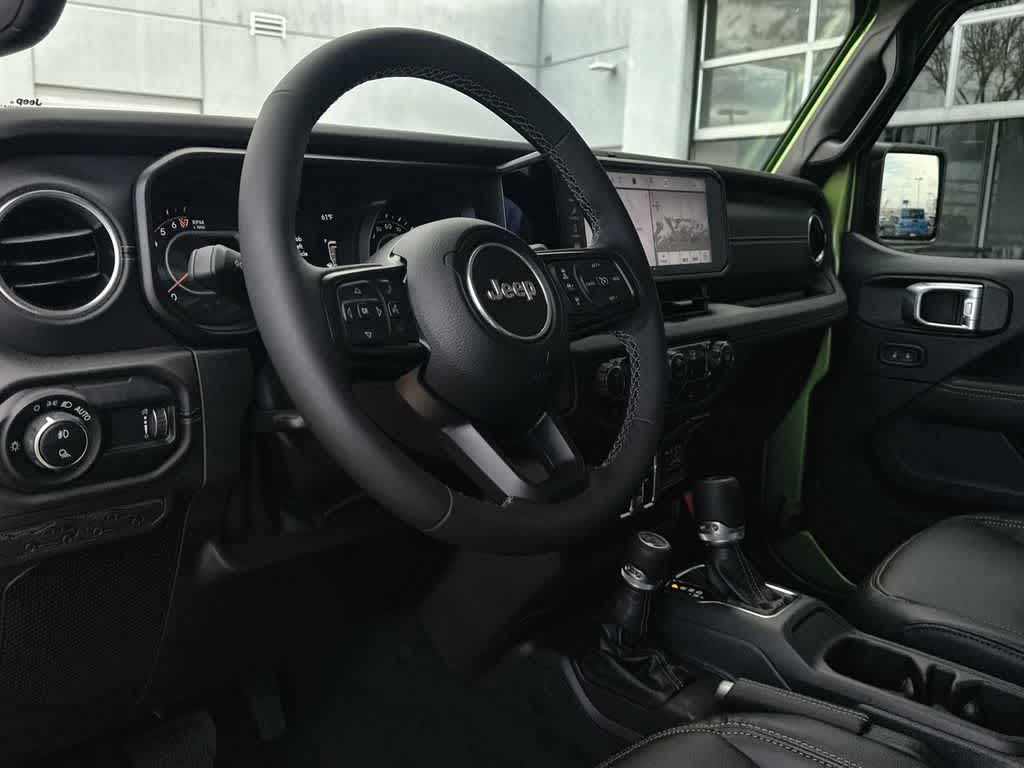 Thumbnail: 2025 Jeep Gladiator - 2