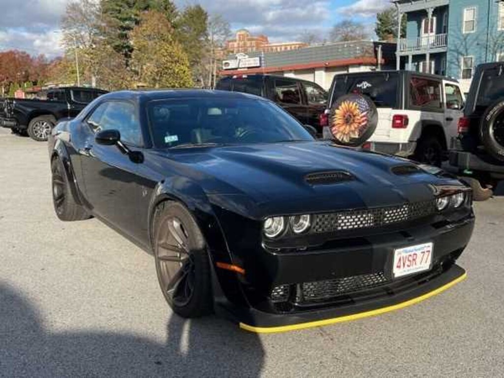 Used 2023 Dodge Challenger SRT Hellcat Coupe