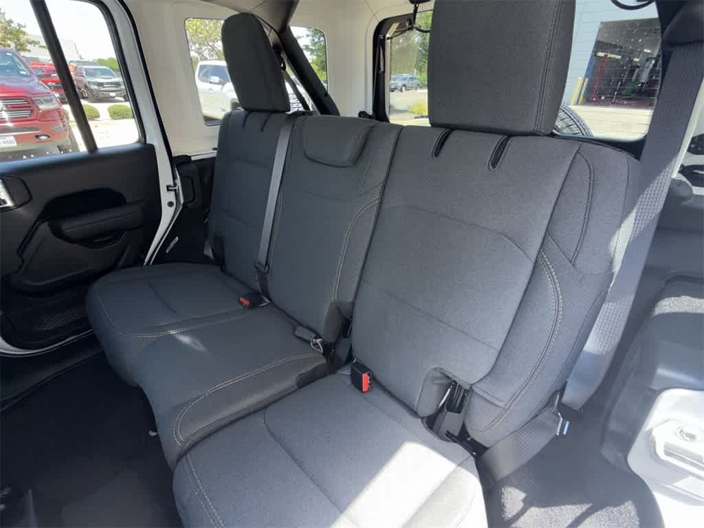 Thumbnail: 2025 Jeep Wrangler - 12