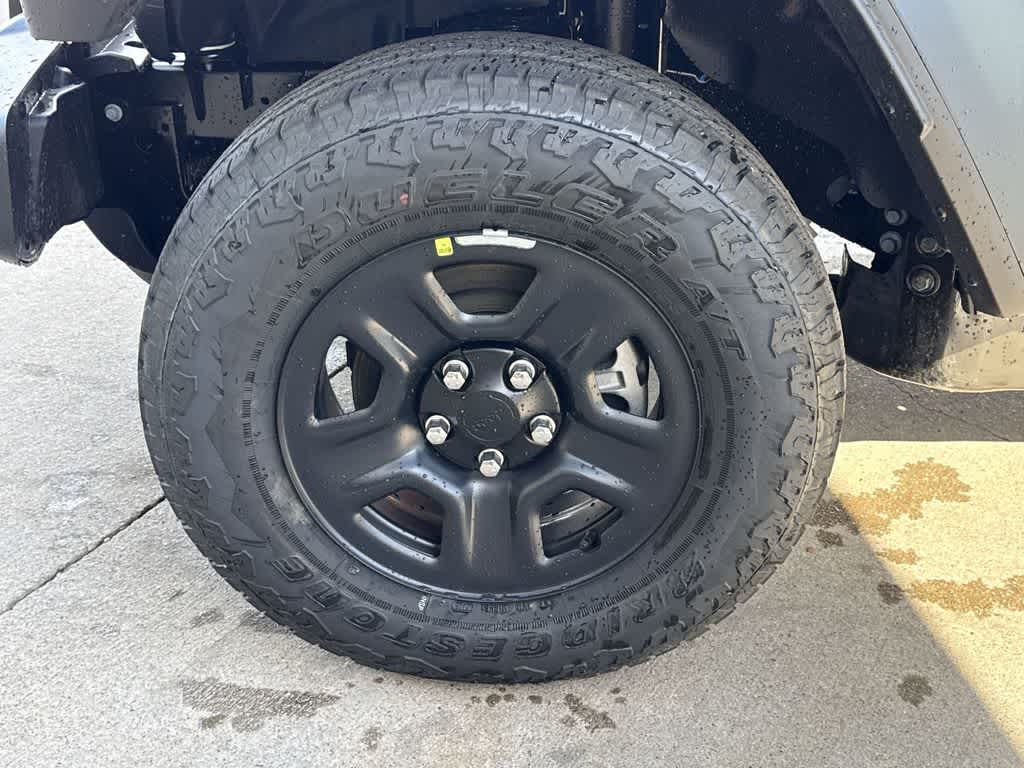 Thumbnail: 2026 Jeep Gladiator - 9