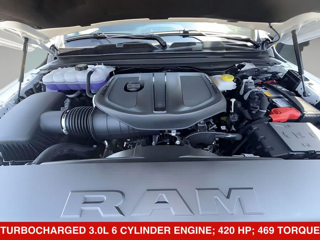 Thumbnail: 2026 RAM 1500 - 9
