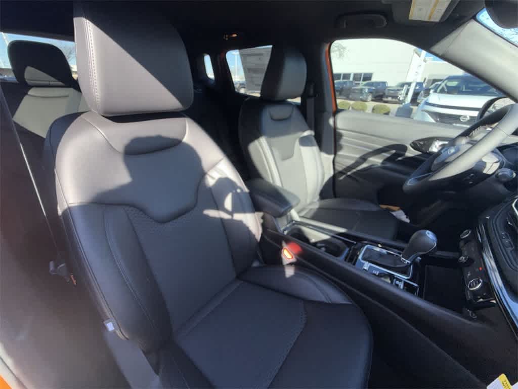 Thumbnail: 2026 Jeep Compass - 15