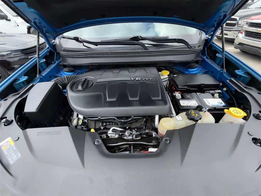 Thumbnail: 2022 Jeep Cherokee - 11