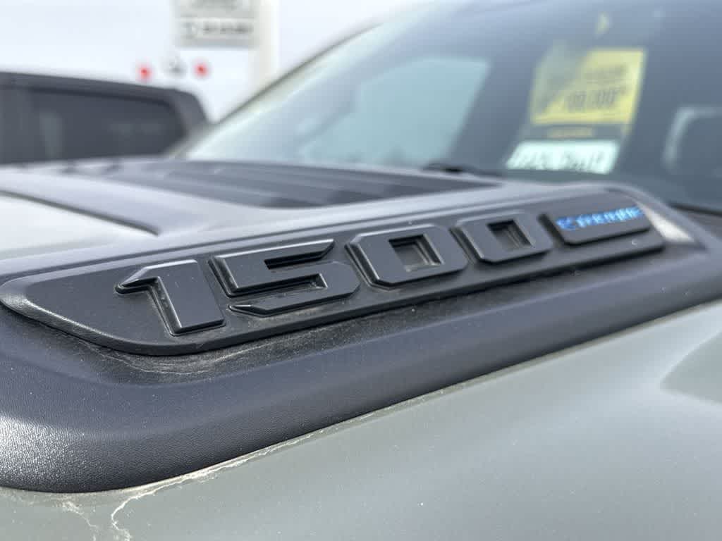 Thumbnail: 2026 RAM 1500 - 8