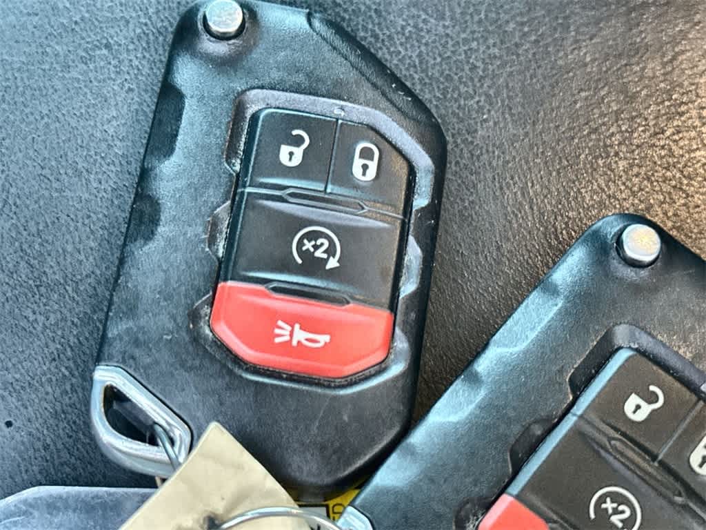 Thumbnail: 2021 Jeep Gladiator - 20