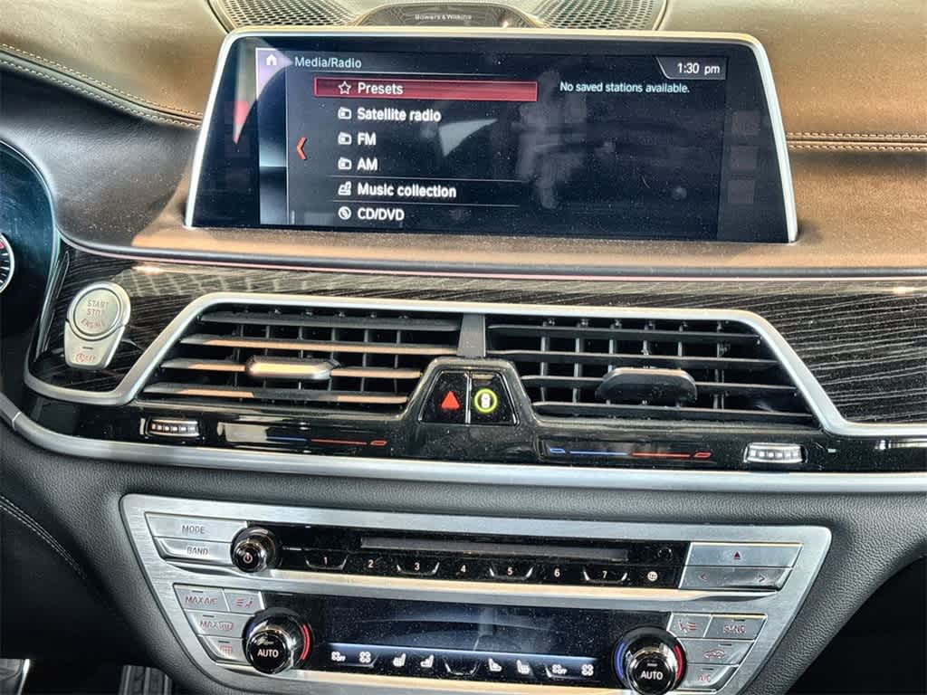 Thumbnail: 2018 BMW 7 Series - 16