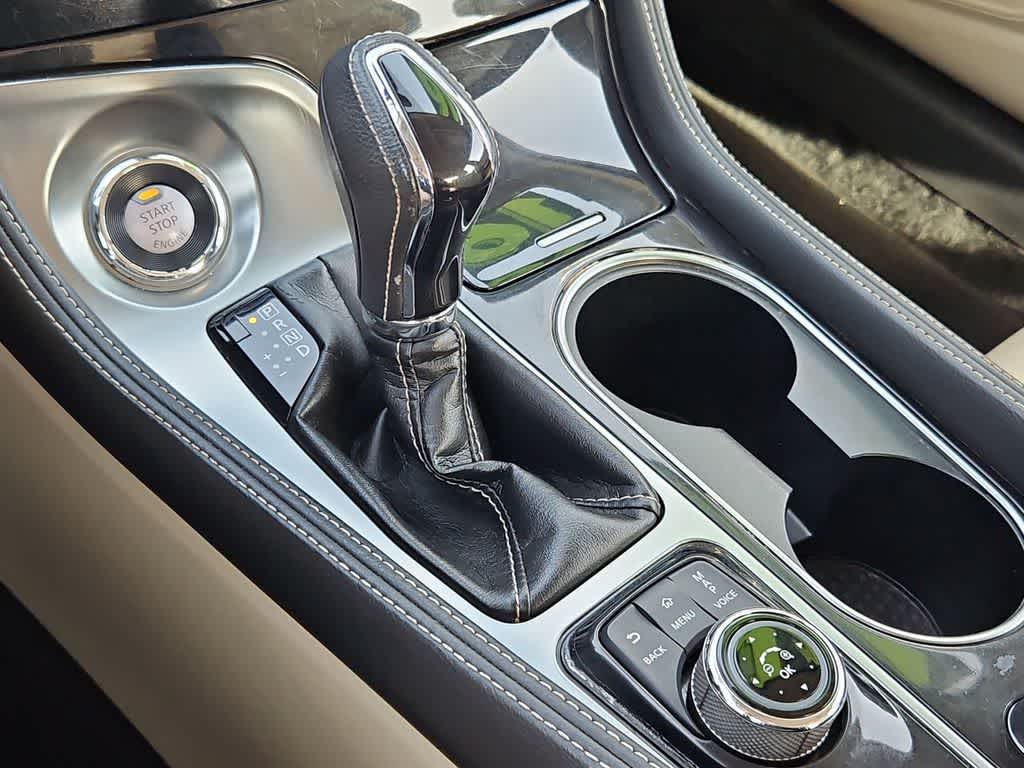 Thumbnail: 2016 Nissan Maxima - 33