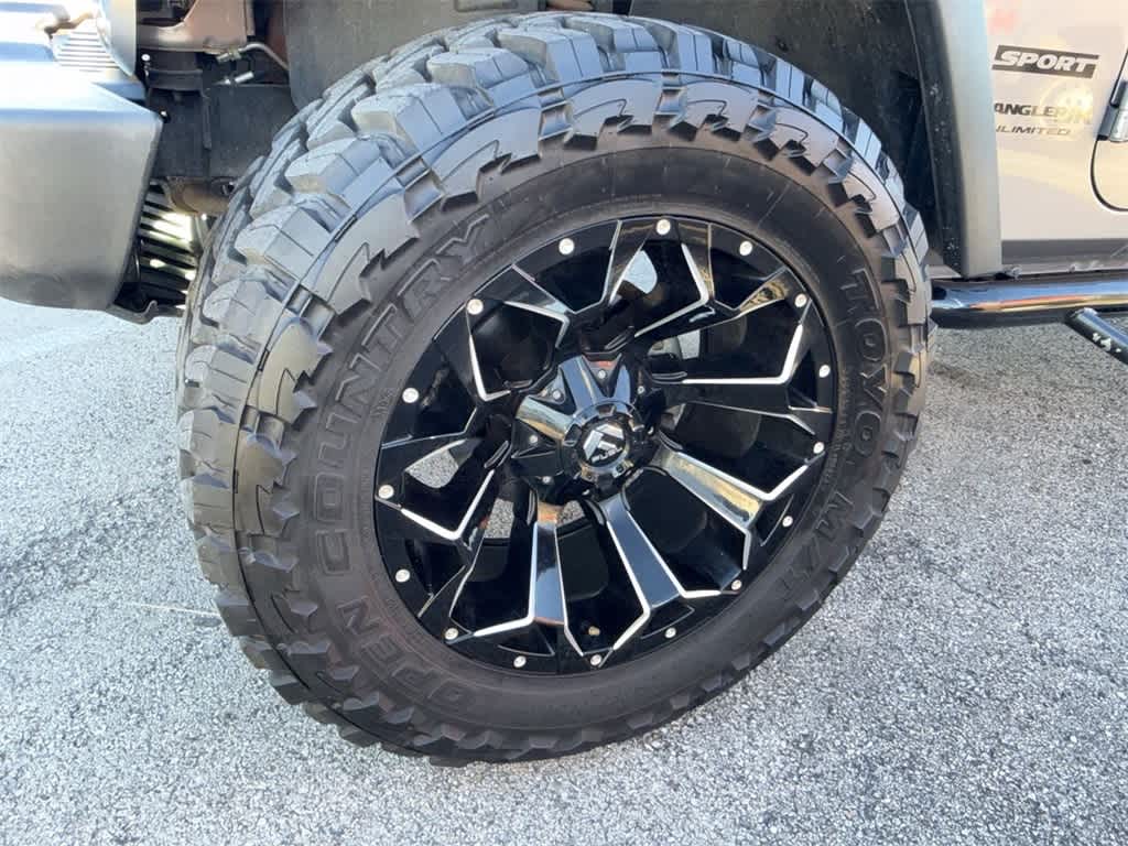 Thumbnail: 2018 Jeep Wrangler - 11