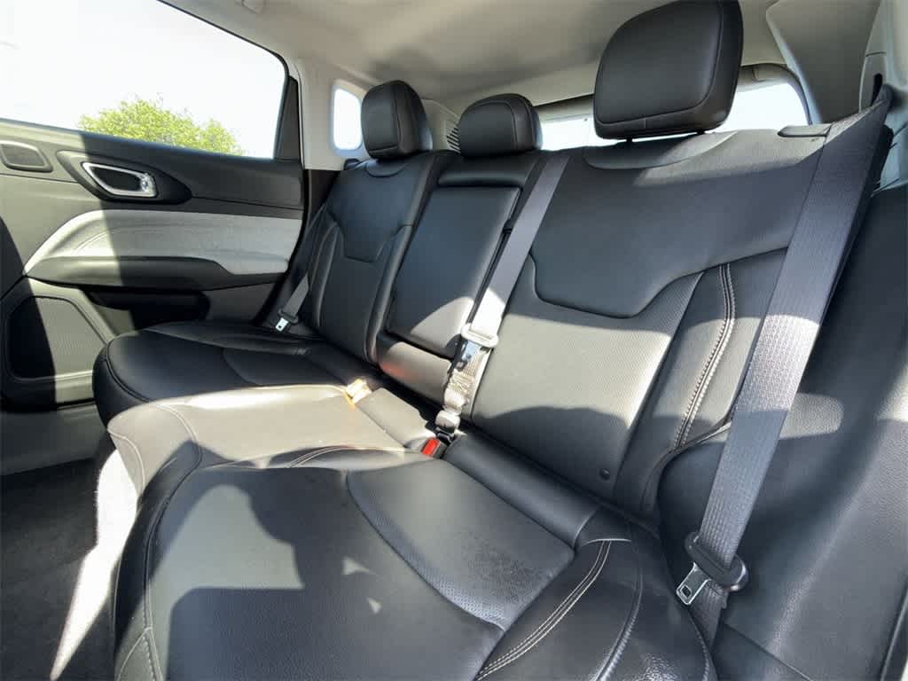 Thumbnail: 2022 Jeep Compass - 12