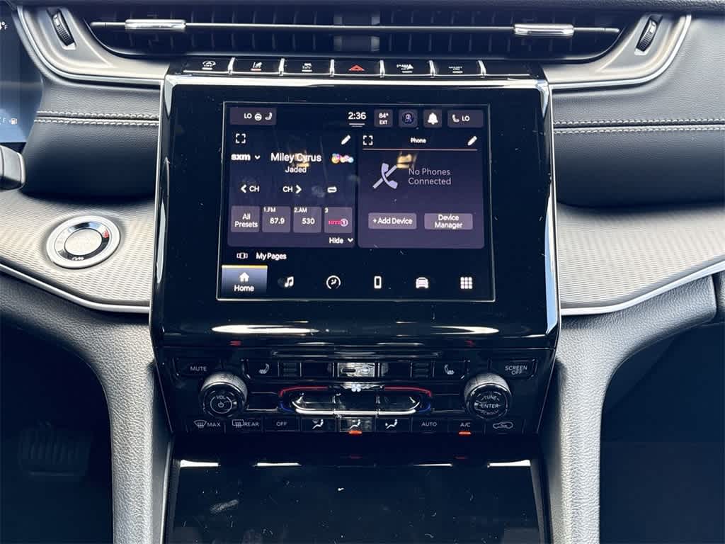 Thumbnail: 2025 Jeep Grand Cherokee L - 16