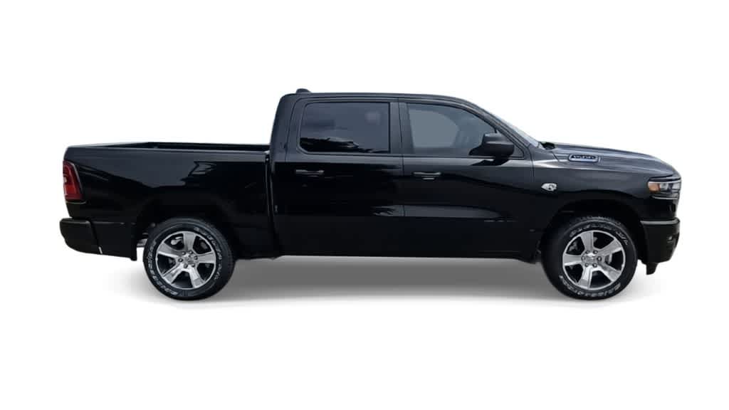 Thumbnail: 2026 RAM 1500 - 9