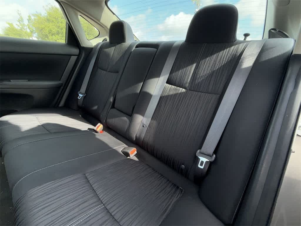 Thumbnail: 2016 Nissan Sentra - 13