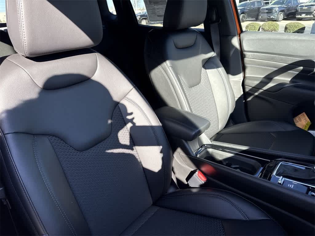 Thumbnail: 2026 Jeep Compass - 15